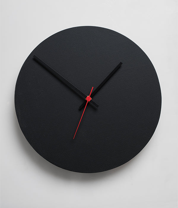 Round Clock Black